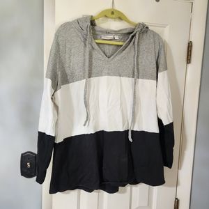 Belle by Kim Gravel block sweatshirt